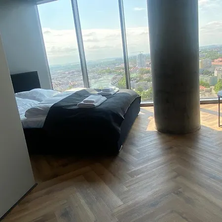 Panorama 21 Floor Hanza Tower アパート *